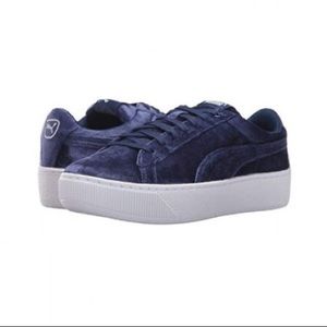 puma vikky platform velvet